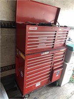 Heavy duty Waterloo tool chest, two pieces with so
