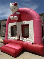 LARGE HELLO KITTY BOUNCE HOUSE W BLOWER