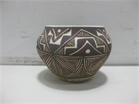 3" Signed V.Louis Acoma N.M Pottery