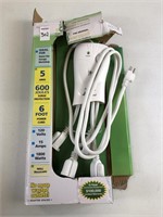 POWERSQUID SURGE PROTECTOR AND POWER CONDITIONER