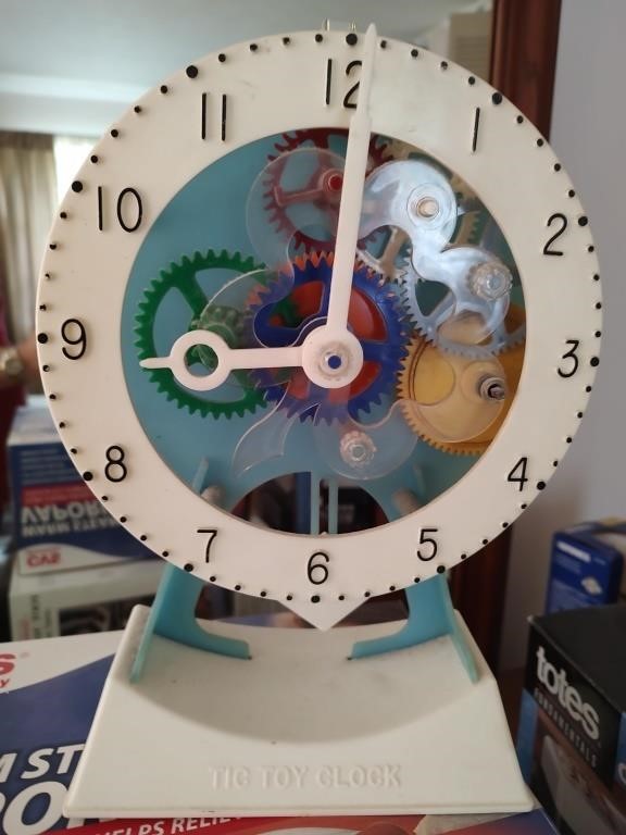 Hubley Tic Toy Clock