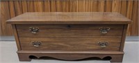 Vintage Lane Cedar Chest, Has Key