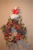 Hanging wreath & Goose decor