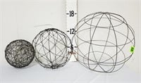 (3) Wire Garden Spheres