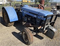 NEW HOLLAND 7010 Tractor (PROJECT)