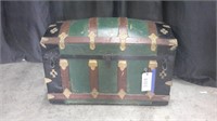 ANTIQUE TRUNK