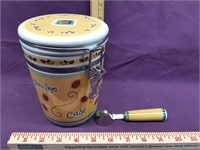 Seal Tight Coffee Canister w/ Measutring Spoon
