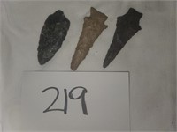 3 Small Arrowheads