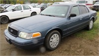 2007 Ford Crown Vic Blue 84632 miles