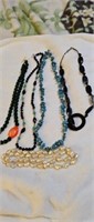 5 beads necklaces