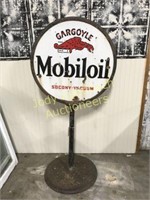 Mobile Oil socony vacuum lollipop sign