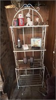 White Wire Shelf (CONTENTS NOT INCLUDED)