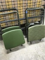 4 vintage folding chairs