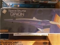 SPACE SHUTTLE ORION  VINTAGE MODEL KIT NOS