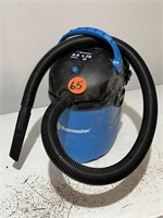 Small Vacmaster Electric Vacuum (Untested)