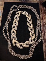 Vintage metal necklace