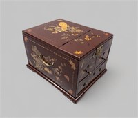 CHINESE LACQUERED DRESSING CHEST