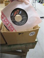 BOXES OF 45 RECORDS (1960S - 1970S)