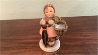 Vintage Goebel Hummel Figurine #350