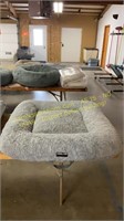 Kirkland SquareTufted Dog Bed