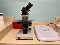 Laborlux 11 Microscope