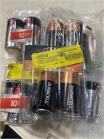 Lot of 15 D batteries duracell energizer