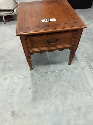 1/12/19 Antique & High Quality Furniture-Online Only