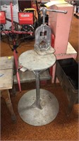 Metal Work Stand with mounted Clamp