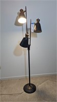 VINTAGE FLOOR LAMP