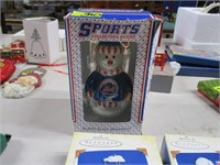 SPORTS COLLECTOR SERIES NY METS SNOWMAN ORNAMENT