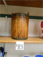 Early Pine Water Bucket