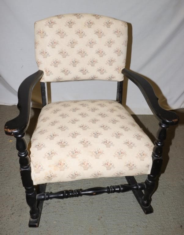 Upholstered Rocking Chair 25"x34"x31"