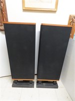 Vandersteen Speakers