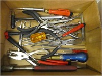 Picks, tweezers, magnet and other small tools
