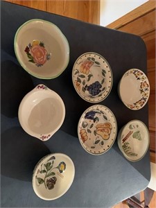 Lot of assorted bowls:  The Botanic Gardens,