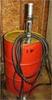 55 gal oil barrel w/air pump