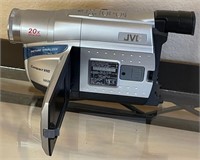U - JVC COMPACT VHS CAMERA (L22)