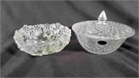Mikasa? Crystal Clear Frosted Floral Dish