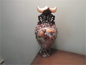 hand painted oriental vase chip ...see pics