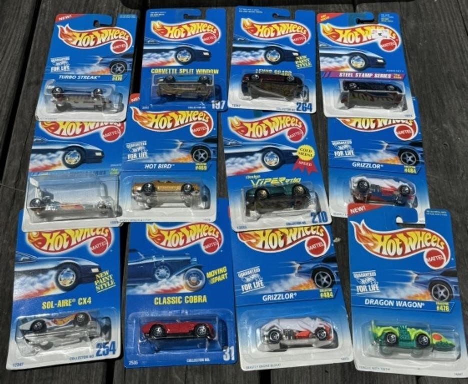 Hotwheels on Cards in Tote