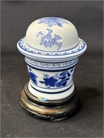 Vintage Asian blue & white porcelain spice jar