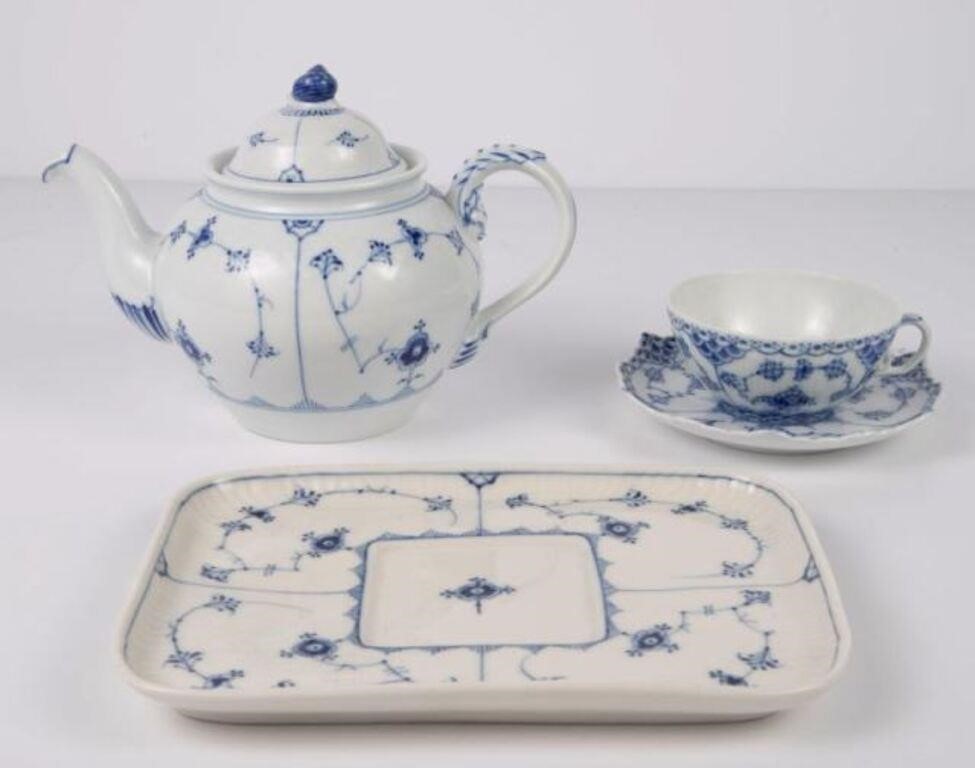 Lot: Flow Blue China Pieces, inc. Royal Copenhagen