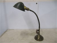 HUBBELL ADJUSTABLE METAL DESK LAMP