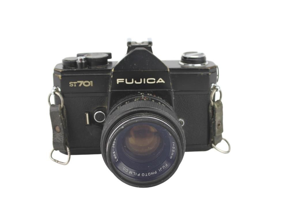 FUJICA ST701 (BLACK) 35MM FILM SLR CAMERA