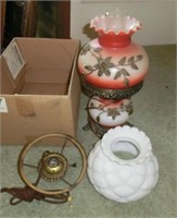 electric GWTW type lamp w/extra shade & burner