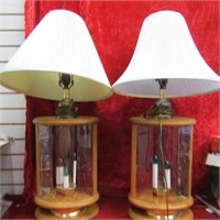 (2)Table lamps.