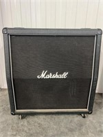 Marshall 200W 26 x 29 x 14 Rolling Amp