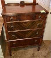 Antique Chest of Drawer
