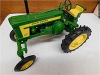 J. Deere 620 High Crop tractor