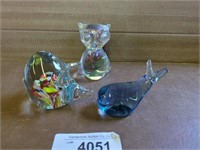 3 handblown paperweights - largest is approx 3.5"